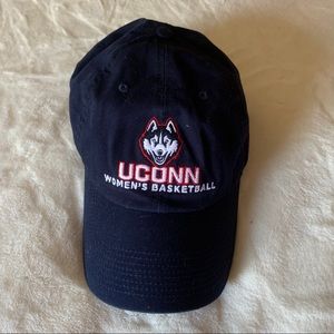 UCONN NIKE BALLCAP